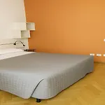 Apartment Mattioli Flat Siena