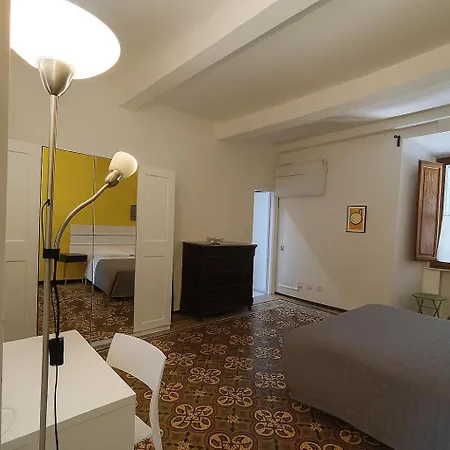 Mattioli Flat * سيينا