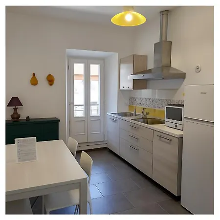 Mattioli Flat Lejlighed *